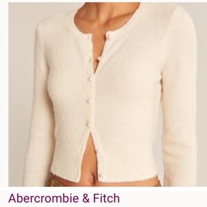 NWOT Abercrombie Slim Fluffy Button-Through Cardigan